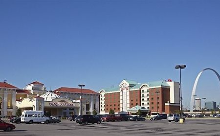 Casino Queen Hotel Saint Louis Exteriör bild